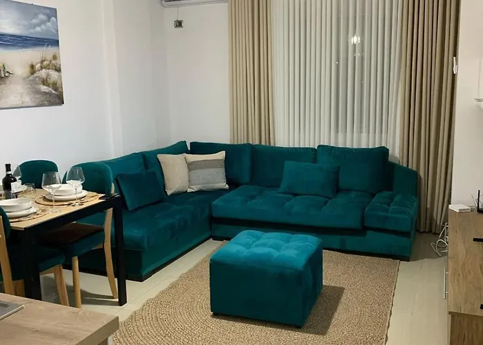 Apartament Seabreeze Shkembi I Kavajes,golem,ngjitur Me Grand Blue Fafa Golem (Tirana)